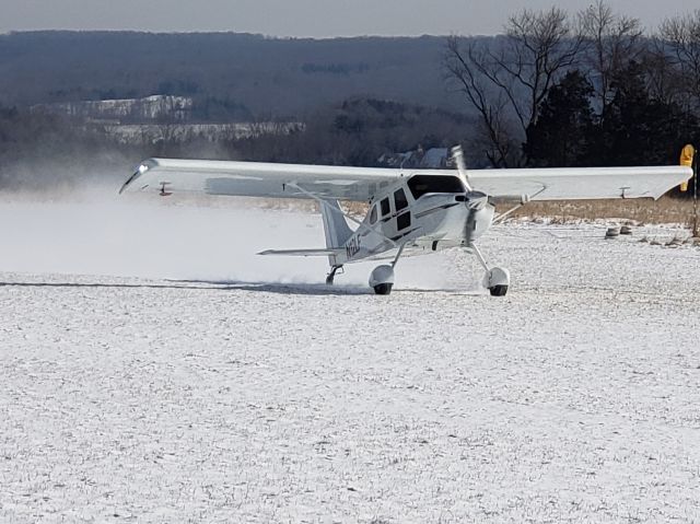 Experimental 100kts (N12LF) - Comp Air CA-6 departing Van Sant (K9N1) in the snow.