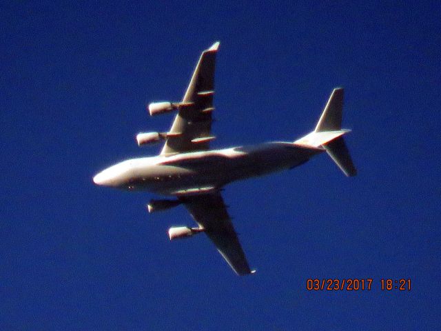 Boeing Globemaster III (99-0166)