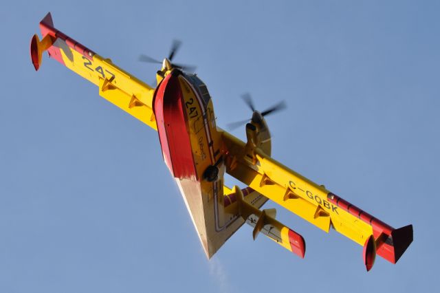 Canadair CL-415 SuperScooper (C-GQBK) - QUE 247  CL-415  Période d'entrainement au printemps