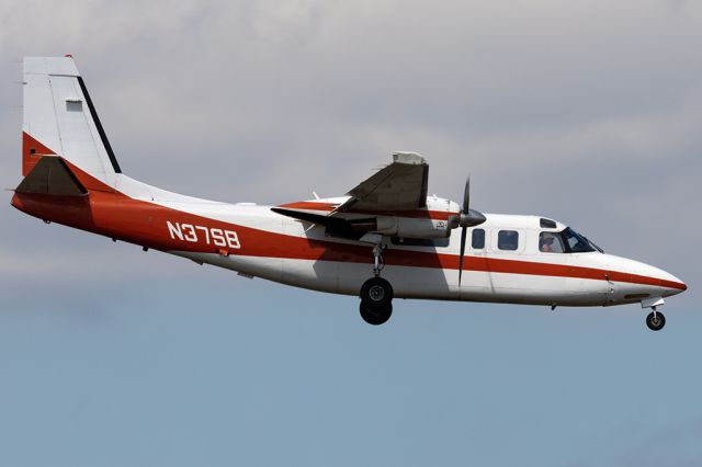 Aero Commander 500 (N37SB)