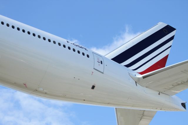 Boeing 777-200 (F-GSPE) - Air France