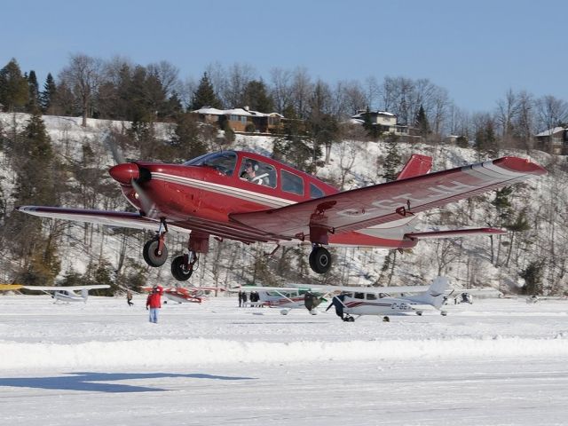 Piper Cherokee (C-GTJH)
