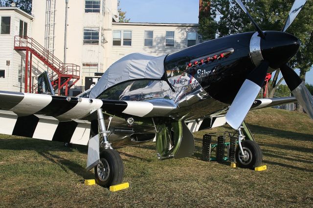 North American P-51 Mustang (N51HY) - P-51  Quick Silver at Gathering Of Mustang Air Show 9-30-2007 Rickenbacker Intl.