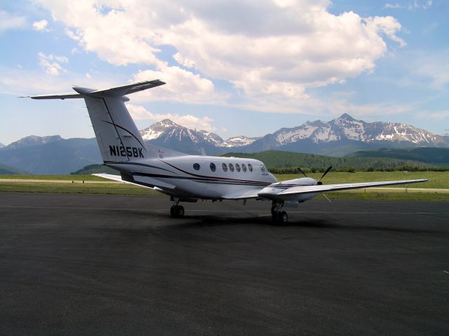 Beechcraft Super King Air 200 (N125BK)