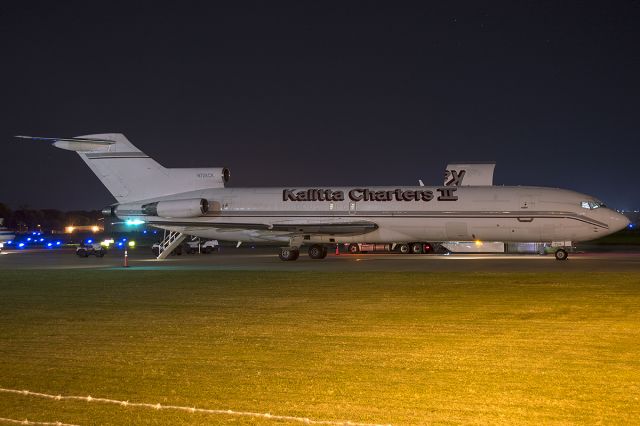 BOEING 727-200 (N724CK) - June 2013. Old paint job.