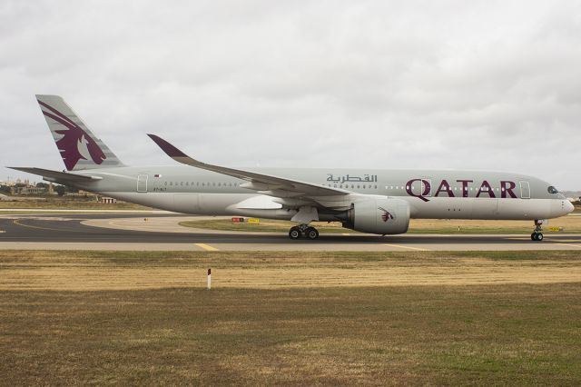 Airbus A350-900 (A7-ALT)