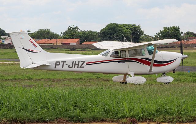 Cessna Skyhawk (PT-JHZ) - PT-JHZ | Cessna 172M Skyhawk | Top Line Táxi Aéreo 