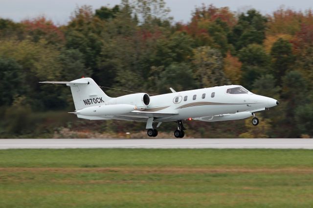 Learjet 35 (N870CK) - A Kalitta Charters Lear 35A seen at KTOL on 27 Oct 2016.