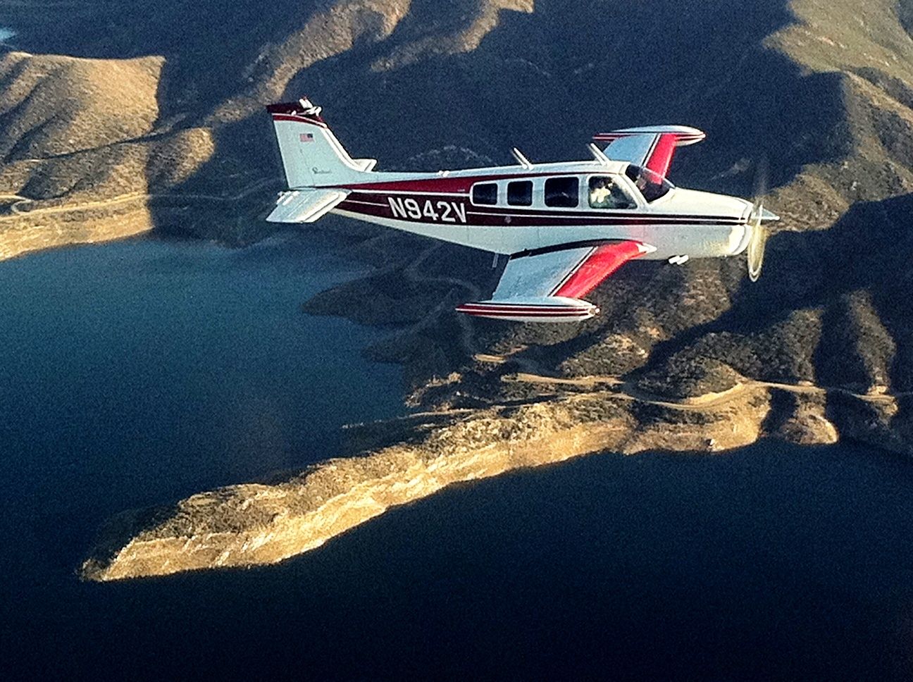 Beechcraft Bonanza (36) (N942V) - OVER DIAMOND VALLEY LAKE, PERRIS, CA