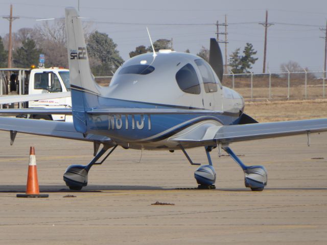 Cirrus SR-22 (N811JT)