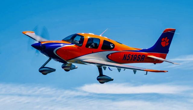 Cirrus SR-22 (N519SR) - Go Tigers!