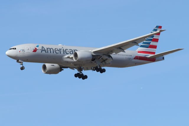 Boeing 777-200 (N751AN) - AA 109 arriving from London-Heathrow. Dedicated to Azriel “Al” Blackman, an Aviation Maintenance Technician at JFK, for 75 years of service with the airline 