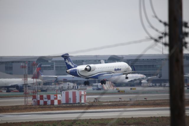 Canadair Regional Jet CRJ-700 (N603SK)