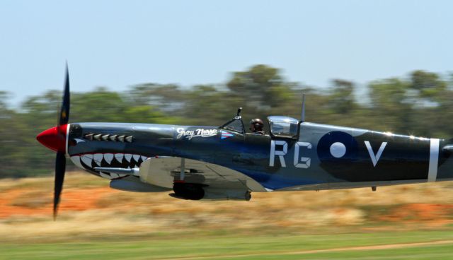 SUPERMARINE Spitfire — - Temora air show 2015 Australia NSW