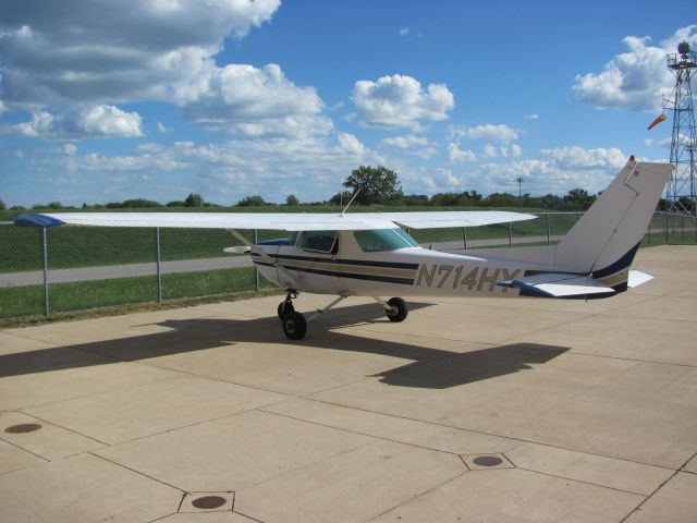 Cessna 152 (N714HY)