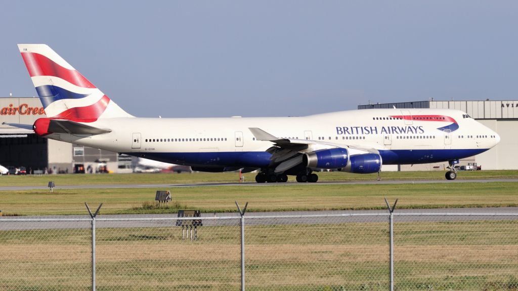 Boeing 747-400 (G-CIVA)