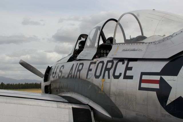 North American Trojan (N99395) - T-28 at the Deer Park Airport airshow, September 22nd, 2018.