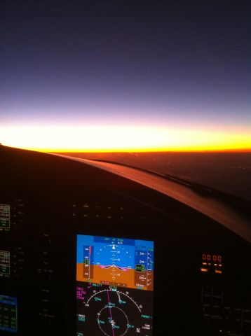 Cessna Citation V (N24QA) - climbing out CHS / sunrise