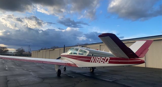 Beechcraft 35 Bonanza (N186Q) - Preflight