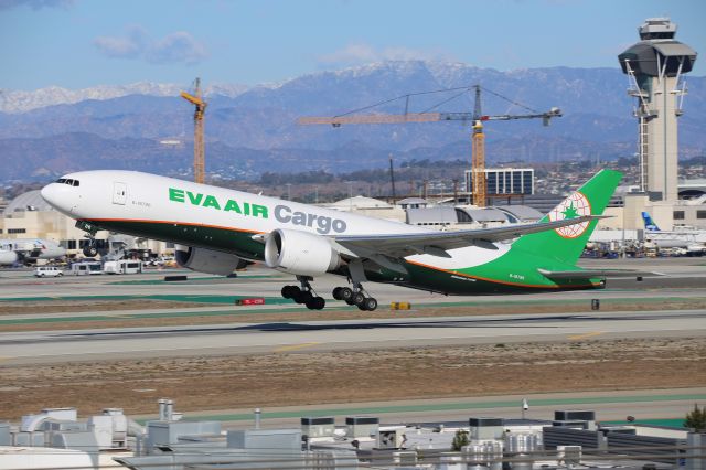 Boeing 777-200 (B-16786)