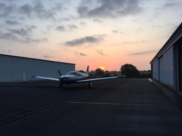 Piper Saratoga (N301BH)
