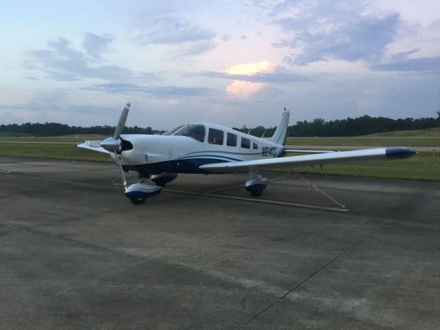 Piper Saratoga (N8147J)