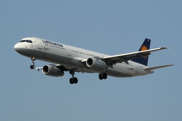 Airbus A321 (D-AISN)