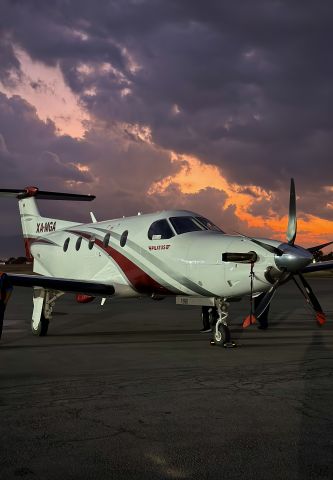Pilatus PC-12 (XA-MGA)