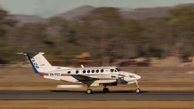 Beechcraft Super King Air 200 (VH-FDT)