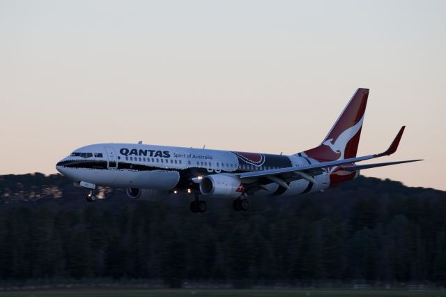 Boeing 737-800 (VH-XZJ)