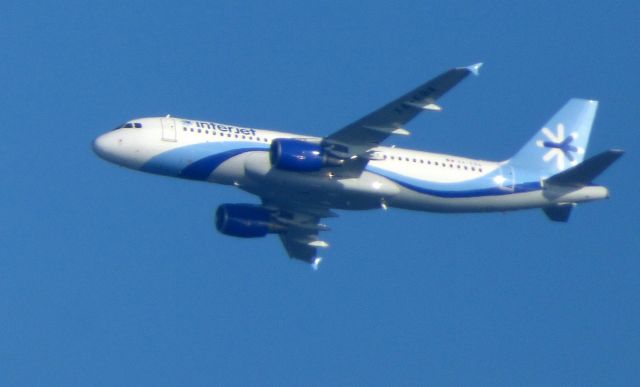 Airbus A320 (XA-EBA) - Shown here is an Interjet Airbus A320 a few minutes until it lands in the autumn of 2017.