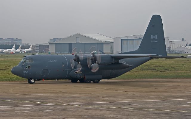 Lockheed C-130 Hercules (13-0336) - caf c-130 130336 dep shannon for brize norton for repairs.