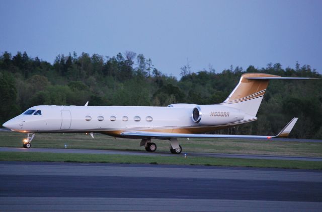 Gulfstream Aerospace Gulfstream V (N500RH) - HENDRICK MOTORSPORTS LLC at KJQF - 4/17/11