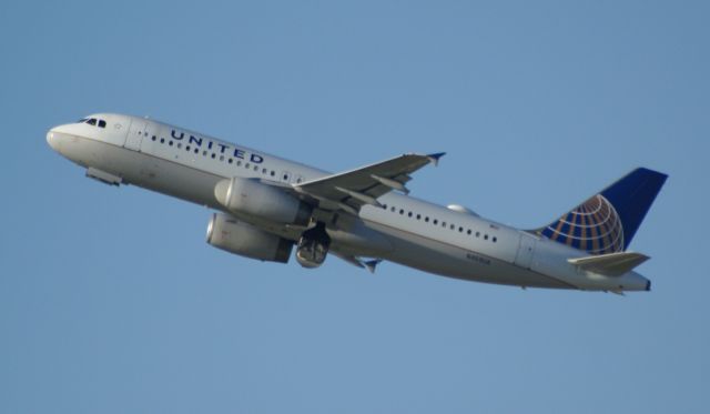 Airbus A320 (N469UA) - UA1191 to SFO