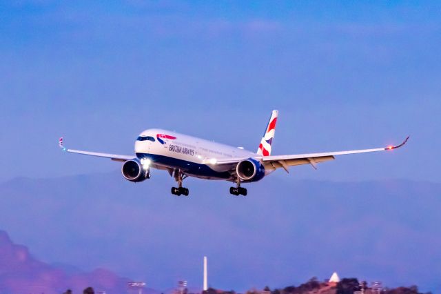 Airbus A350-1000 (G-XWBM) - A British Airways A350-1000 landing at PHX on 2/1/23. Taken with a Canon R7 and Tamron 70-200 G2 lens.