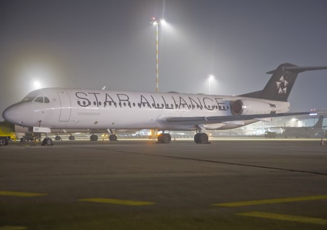 Fokker 100 (D-AFKF)