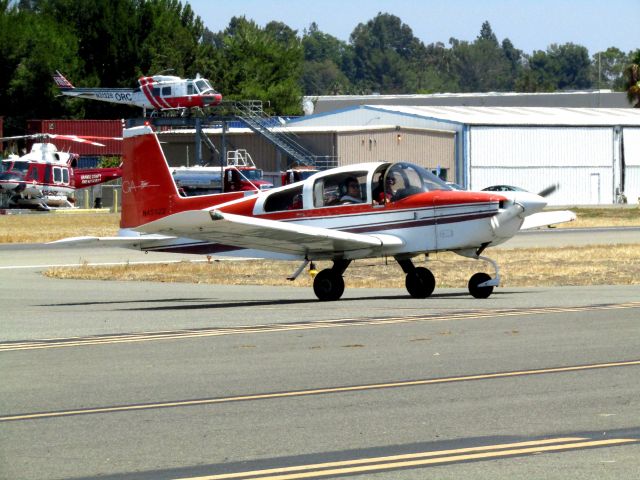 Grumman AA-5 Tiger (N45322) - Taxiing to ramp