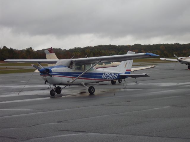 Cessna Skyhawk (N739VR) - Skyhawk.