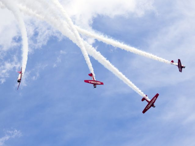 North American T-6 Texan (N7462C) - Oshkosh 2013!