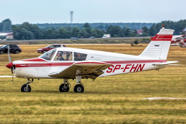 Piper Cherokee (SP-FHN)