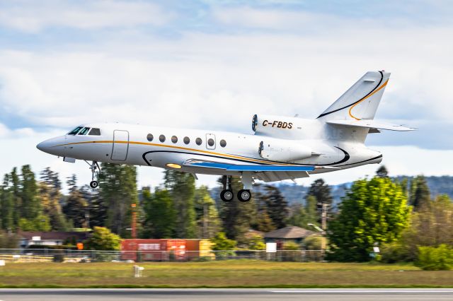 Dassault Falcon 50 (C-FBDS)