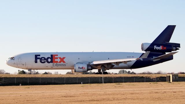 Boeing MD-11 (N594FE)