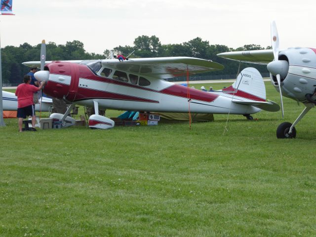 Cessna LC-126 (N195KS)