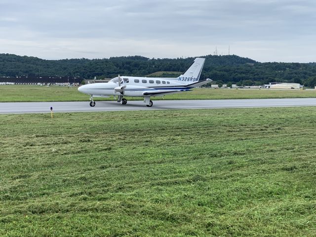 Cessna Conquest 2 (N326RS)