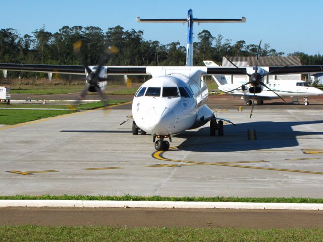 ATR ATR-72 (PP-PTX) - TRIP Linhas Aéreas - ATR 72-212A (cn 666) Criciúma - Forquilhinha (CCM / SBCM), Brazil