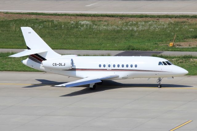 Dassault Falcon 2000 (CS-DLJ)