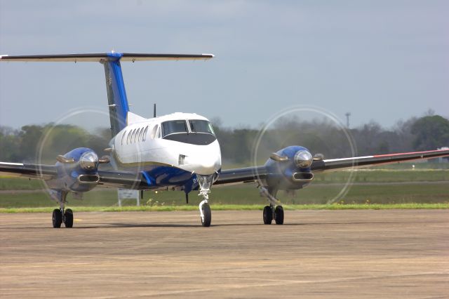 Beechcraft Super King Air 300 (N69) - Beechcraft King Air 300