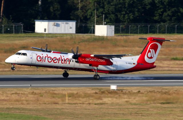 de Havilland Dash 8-400 (D-ABQI)