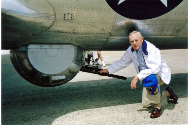 Boeing B-17 Flying Fortress (N9563Z) - My father, S/SGT Winston Burroughs, 306th BG/ 8th USAF, aircraft is the Fuddy Duddy.