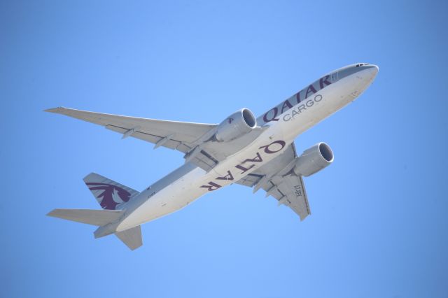 Boeing 777-200 (A7-BFK)